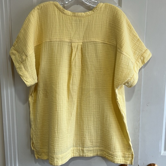 LL Bean Yellow Cotton Gauze Top - Picture 5 of 9